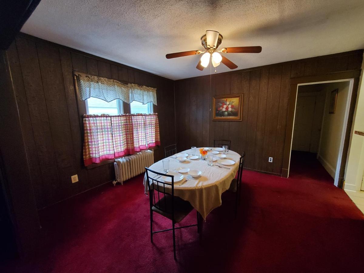 6 Minutes From The Falls! Spacious 2Nd Floor Apartment Sleeps 5 Niagara Falls Exterior photo
