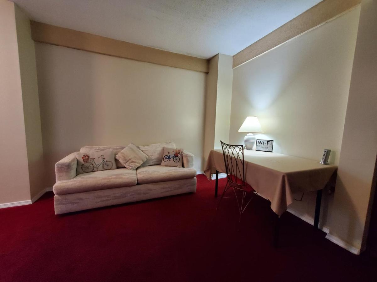6 Minutes From The Falls! Spacious 2Nd Floor Apartment Sleeps 5 Niagara Falls Exterior photo