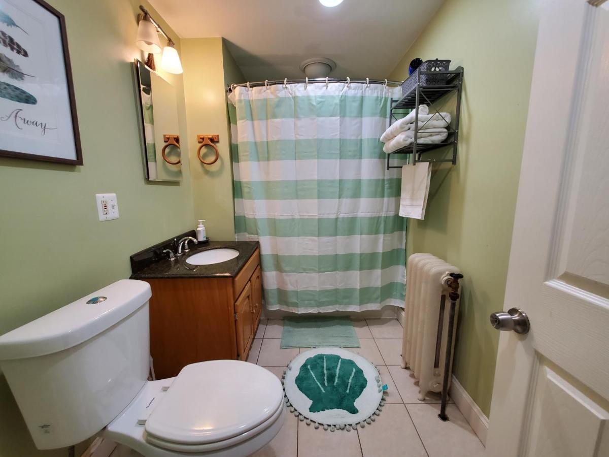 6 Minutes From The Falls! Spacious 2Nd Floor Apartment Sleeps 5 Niagara Falls Exterior photo